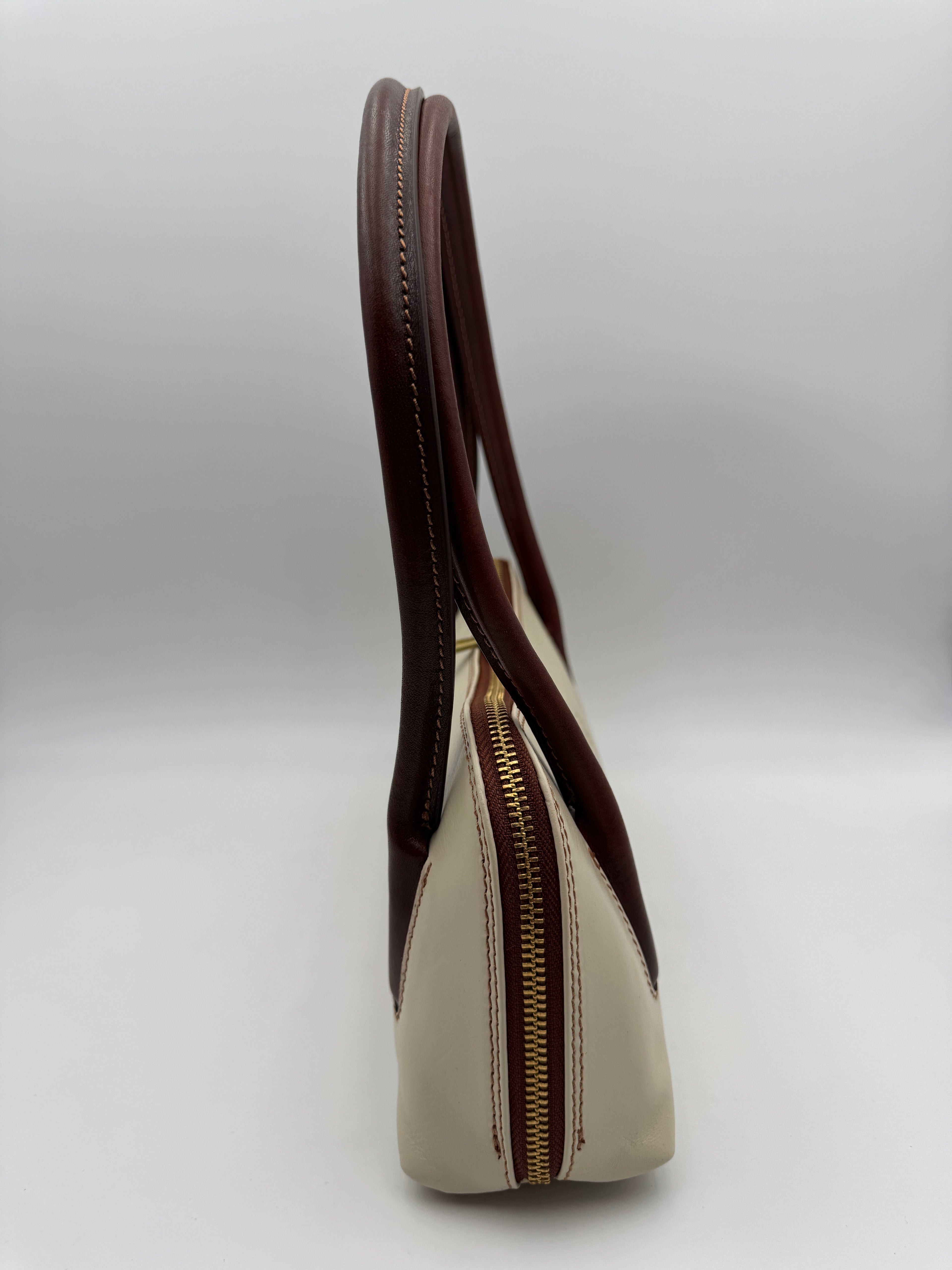 Borsa a Spalla CINERARIA - in Vera Pelle Tamponata Made in Italy