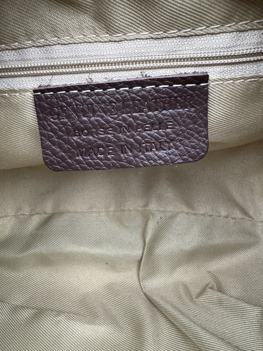 Borsa a Spalla DALIA - In Vera Pelle Martellata Made in Italy