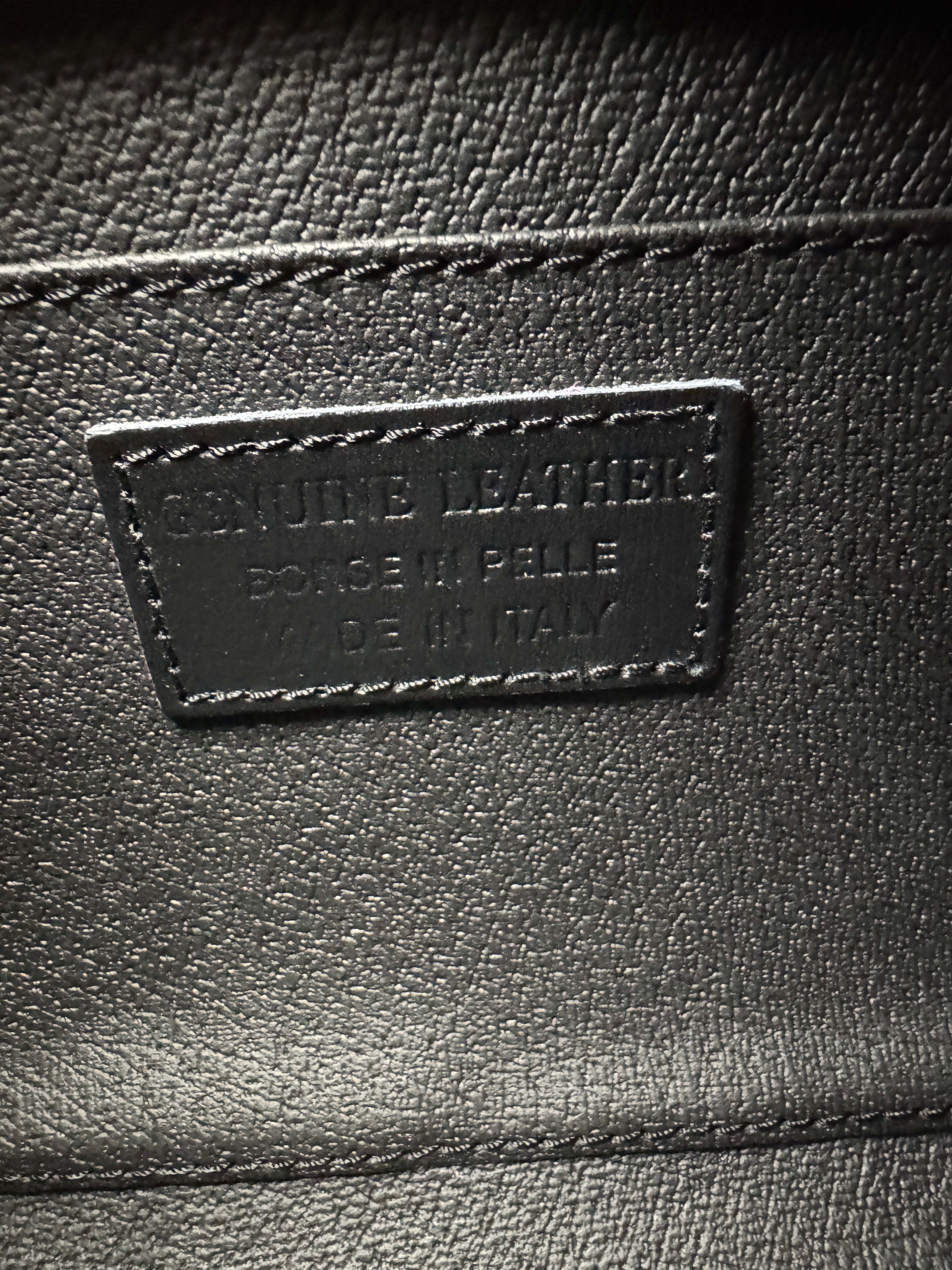 Borsa GIGLIO - in Vera Pelle Martellata Made in Italy