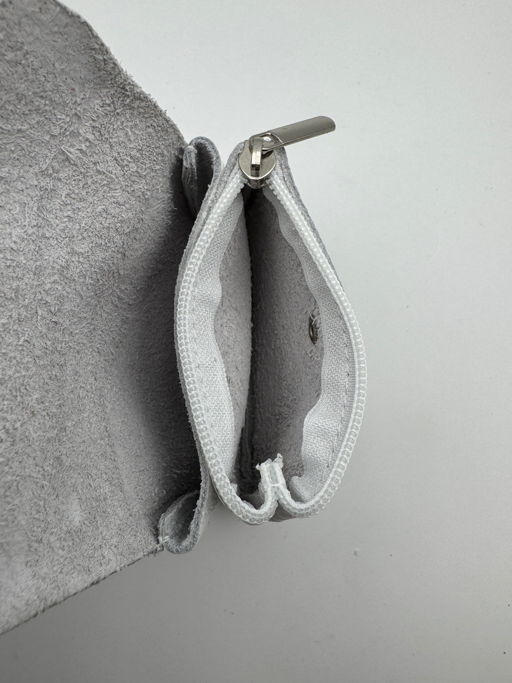 Portamonete DATURA M - in Vera Pelle Martellata Made in Italy