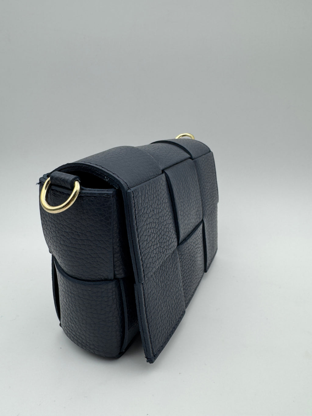Borsetta Intrecciata STELLA ALPINA - in Vera Pelle Martellata Made in Italy