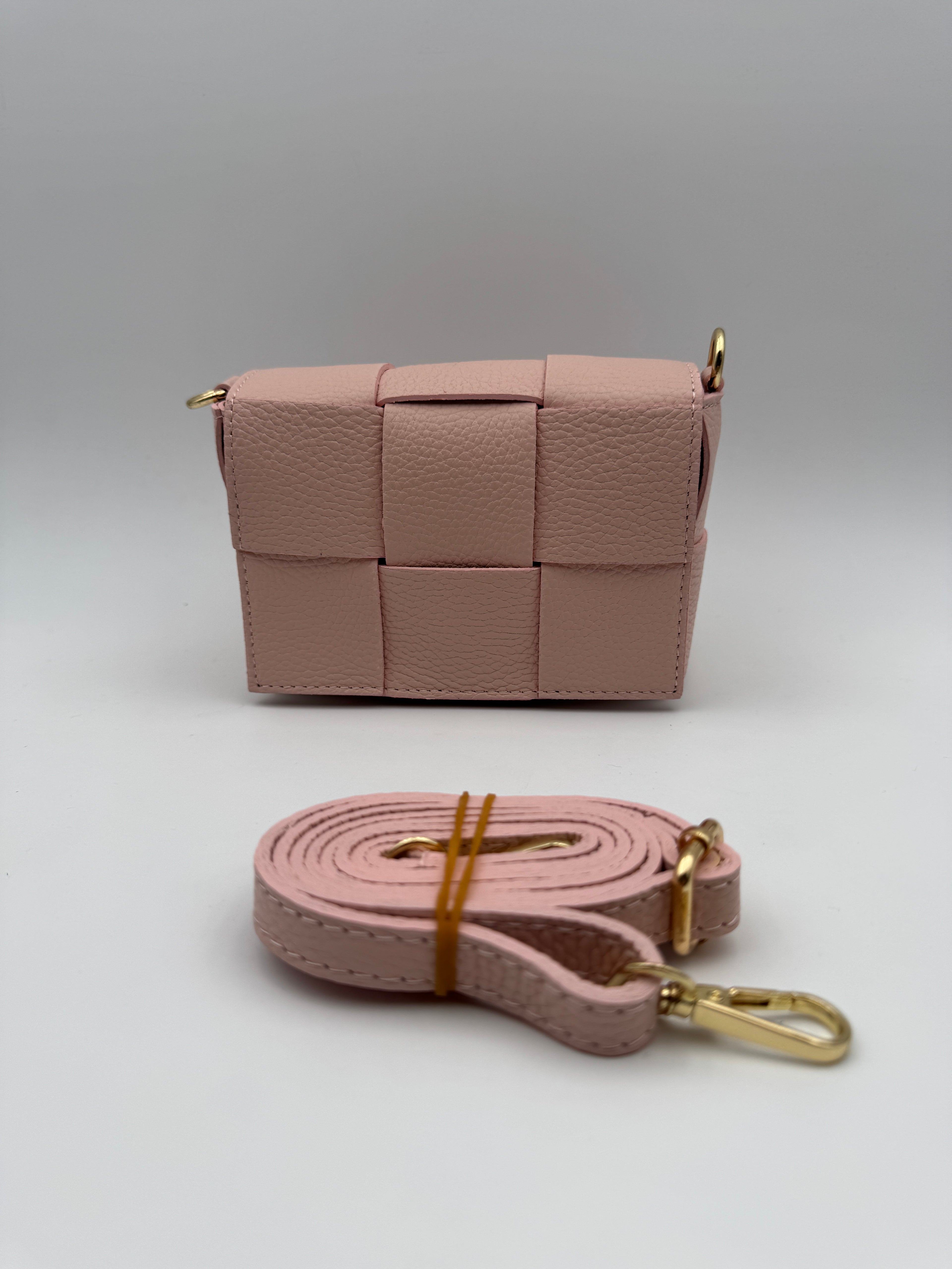 Borsetta Intrecciata STELLA ALPINA - in Vera Pelle Martellata Made in Italy
