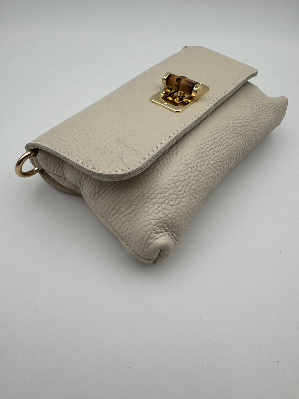 Pochette MUGHETTO - in Vera Pelle Martellata Made in Italy