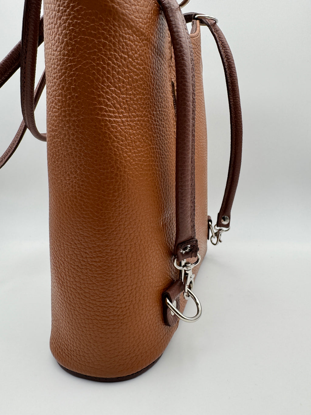 Borsa Zaino PAPAVERO - in Vera Pelle Martellata Made in Italy