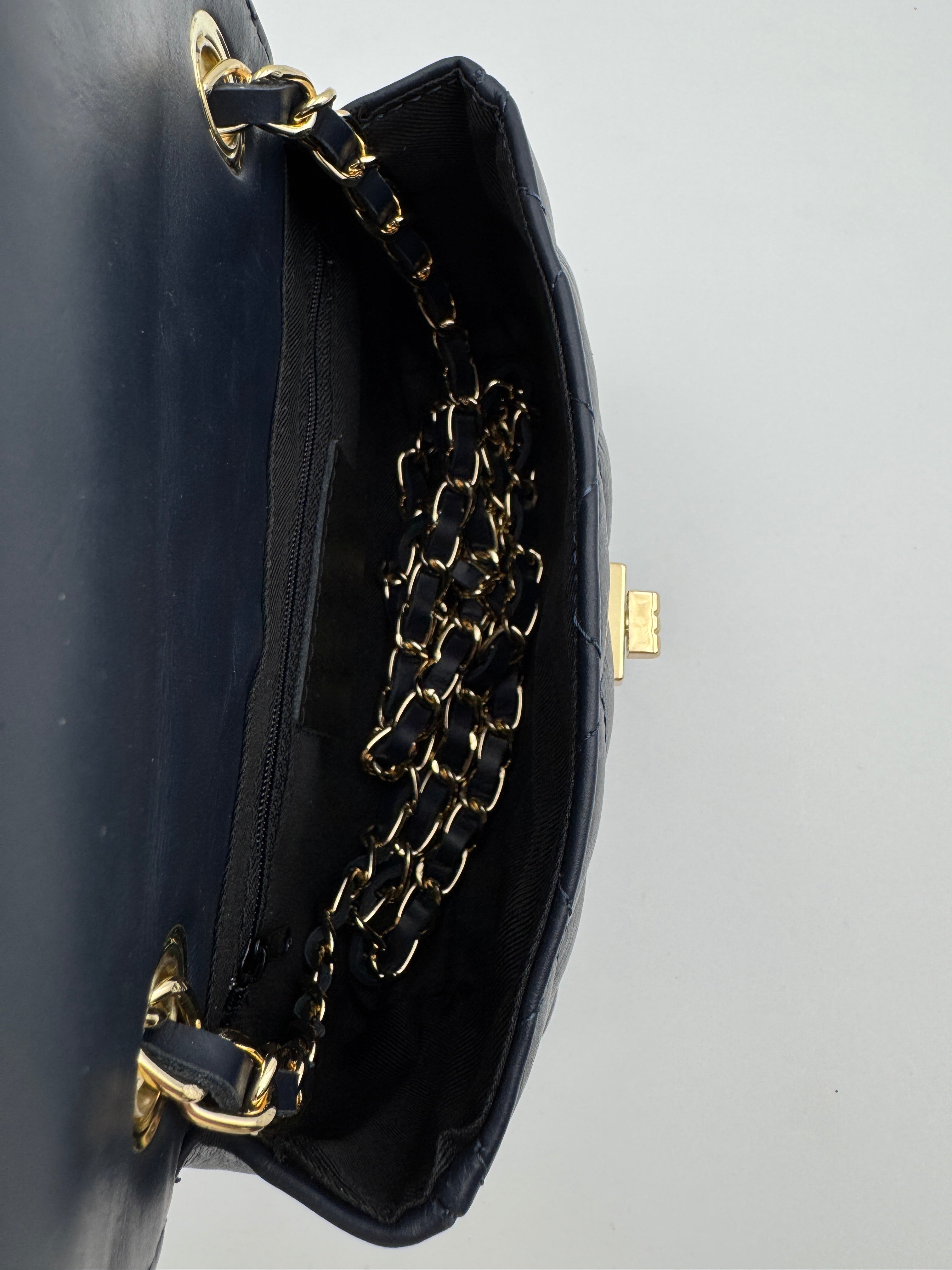 Borsa ORCHIDEA - in Vera Pelle Martellata Made in Italy