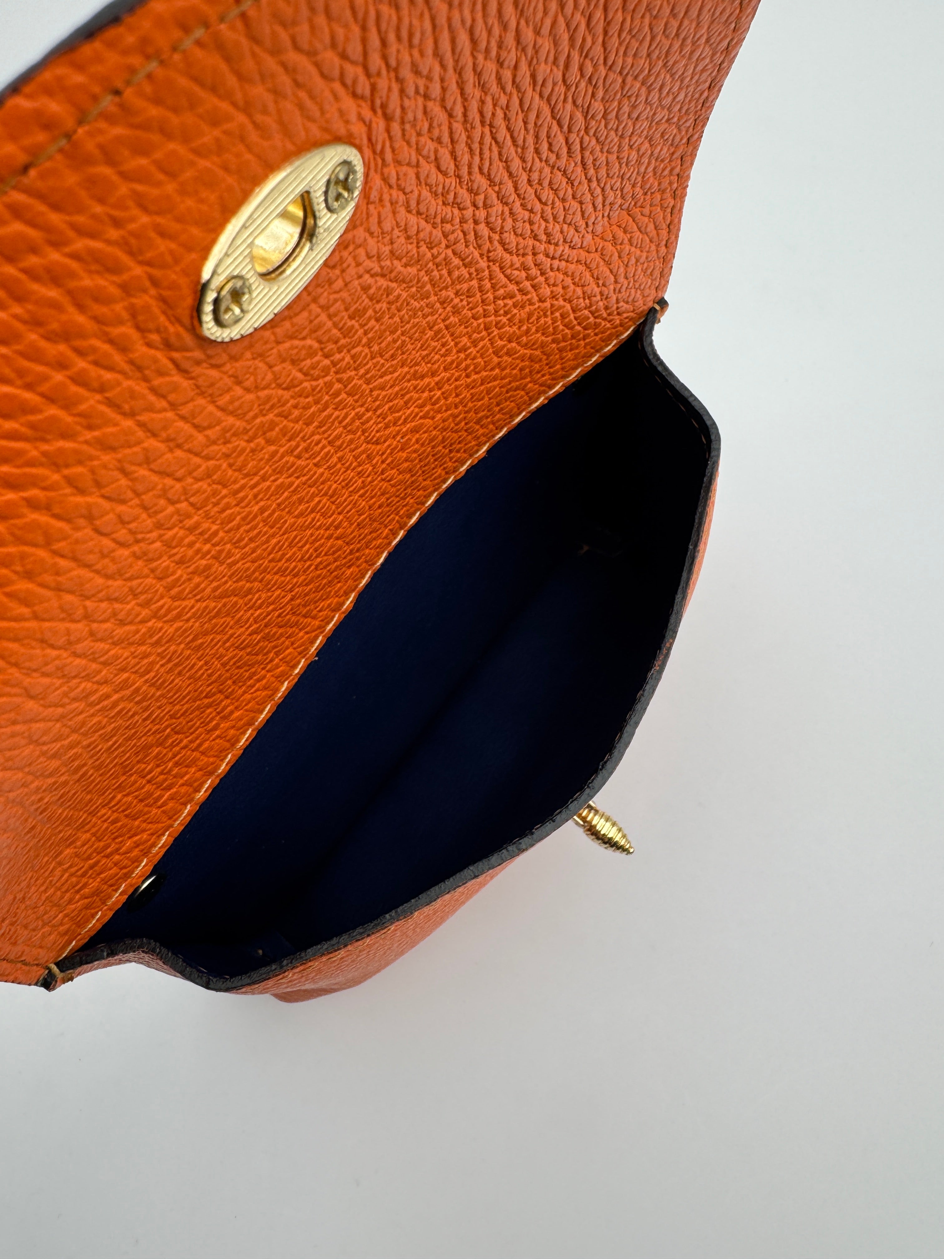 Pochette CAMPANULA - in Vera Pelle Martellata Made in Italy
