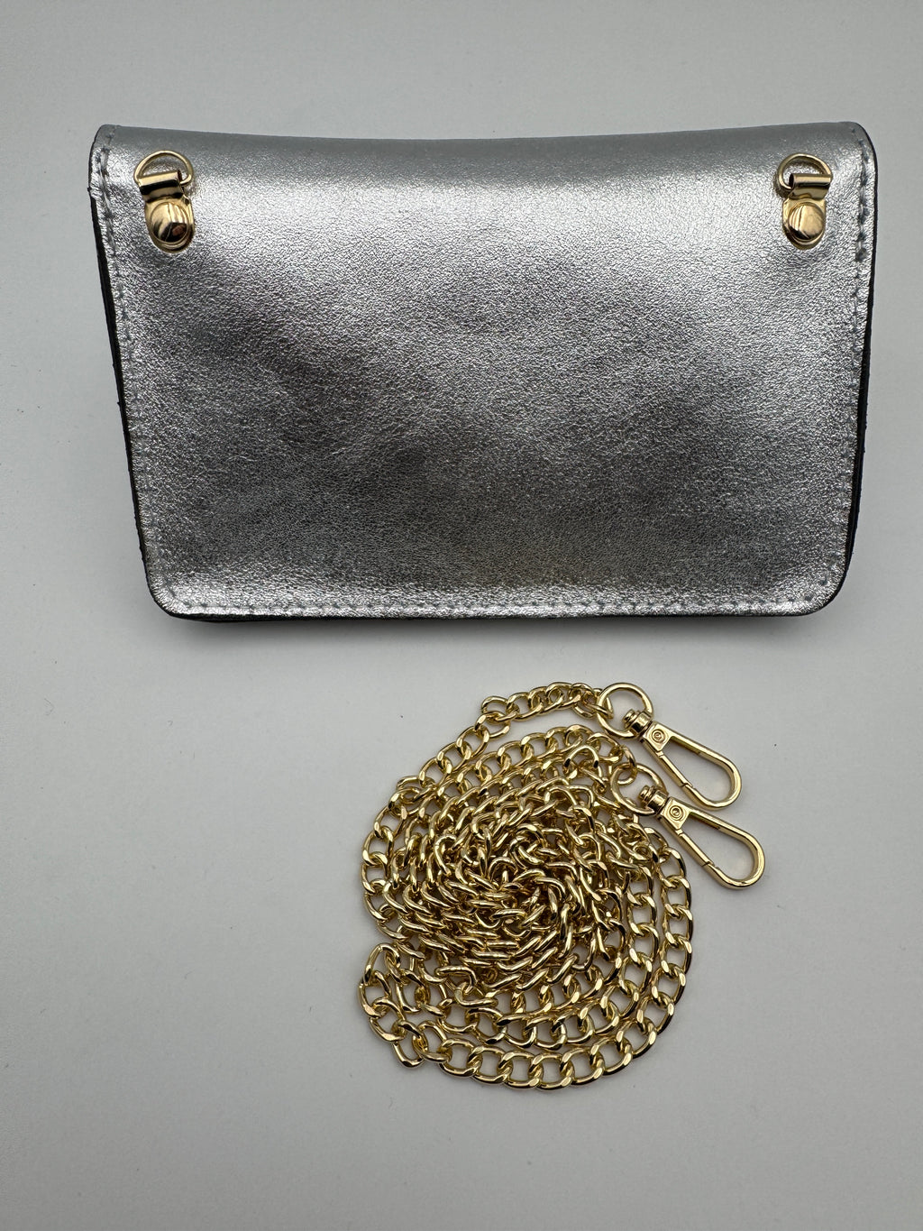 Pochette CAMPANULA - in Vera Pelle Martellata Made in Italy