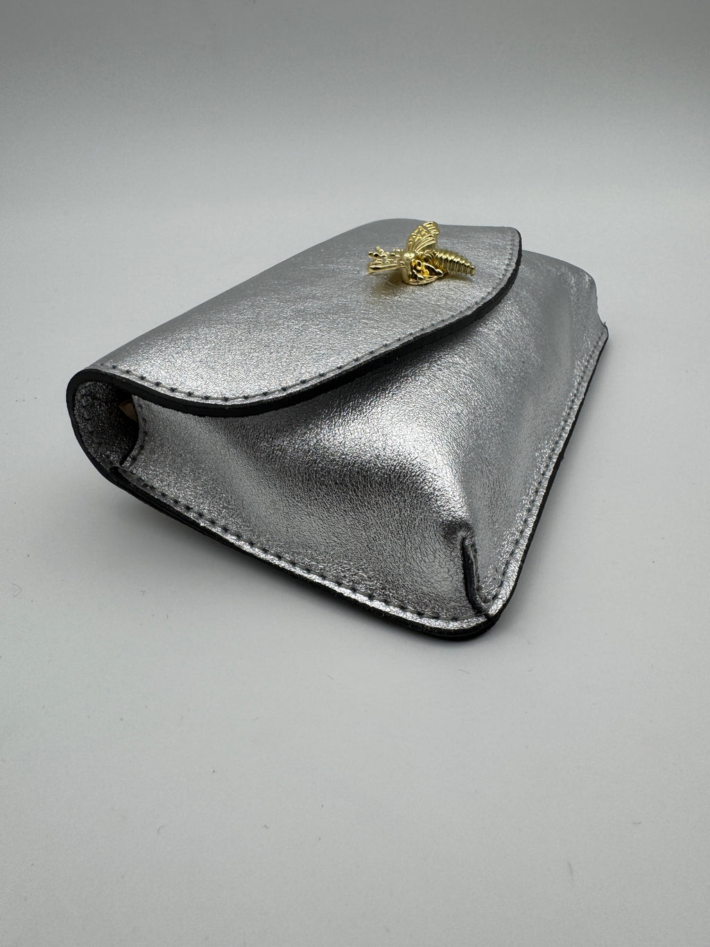 Pochette CAMPANULA - in Vera Pelle Martellata Made in Italy