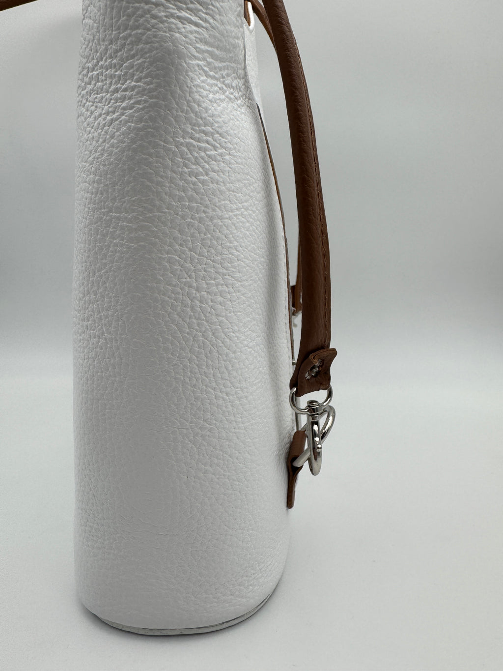 Borsa Zaino PAPAVERO - in Vera Pelle Martellata Made in Italy