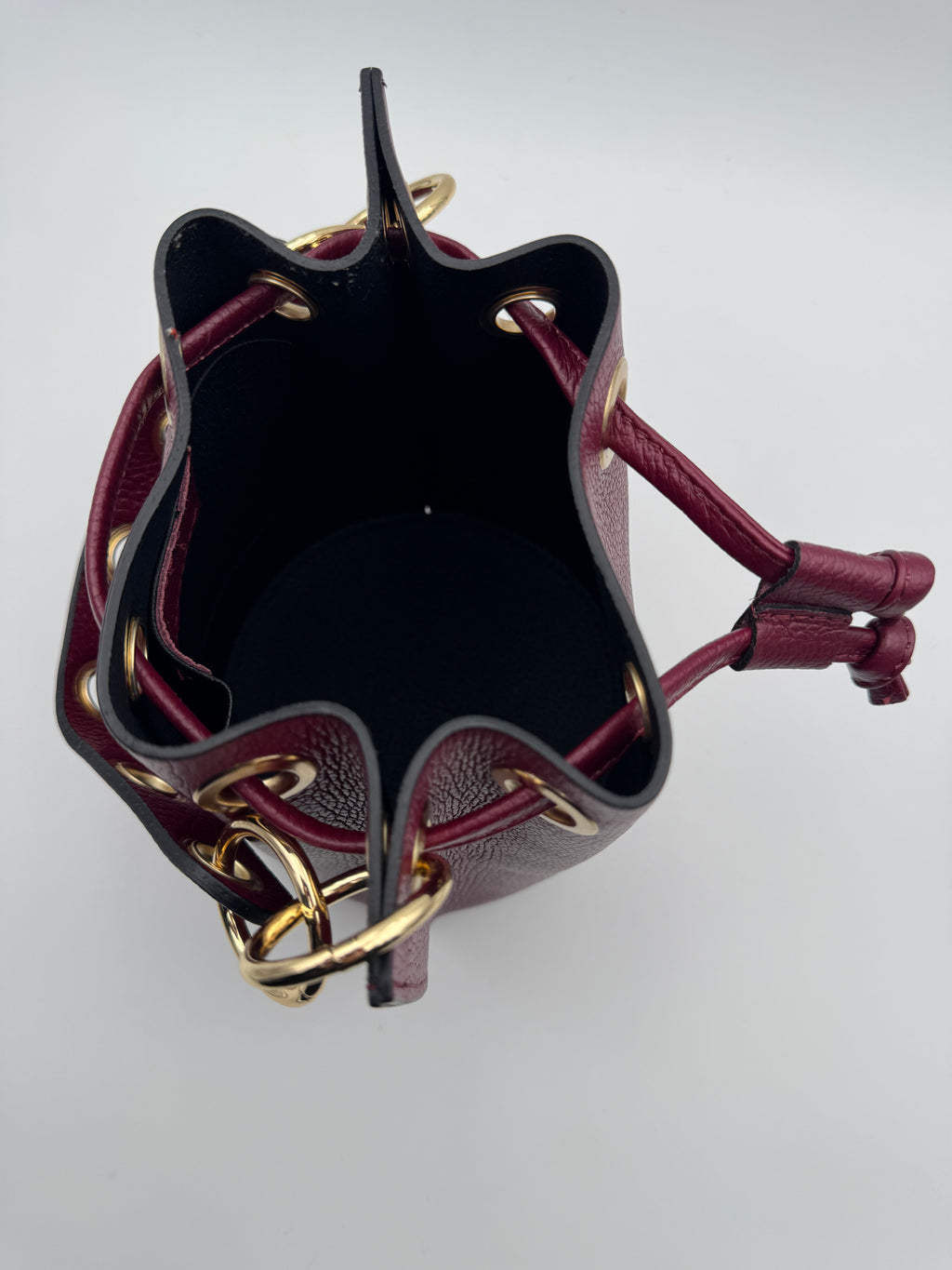 Borsa a Secchiello PRIMULA - in Vera Pelle Martellata Made in Italy