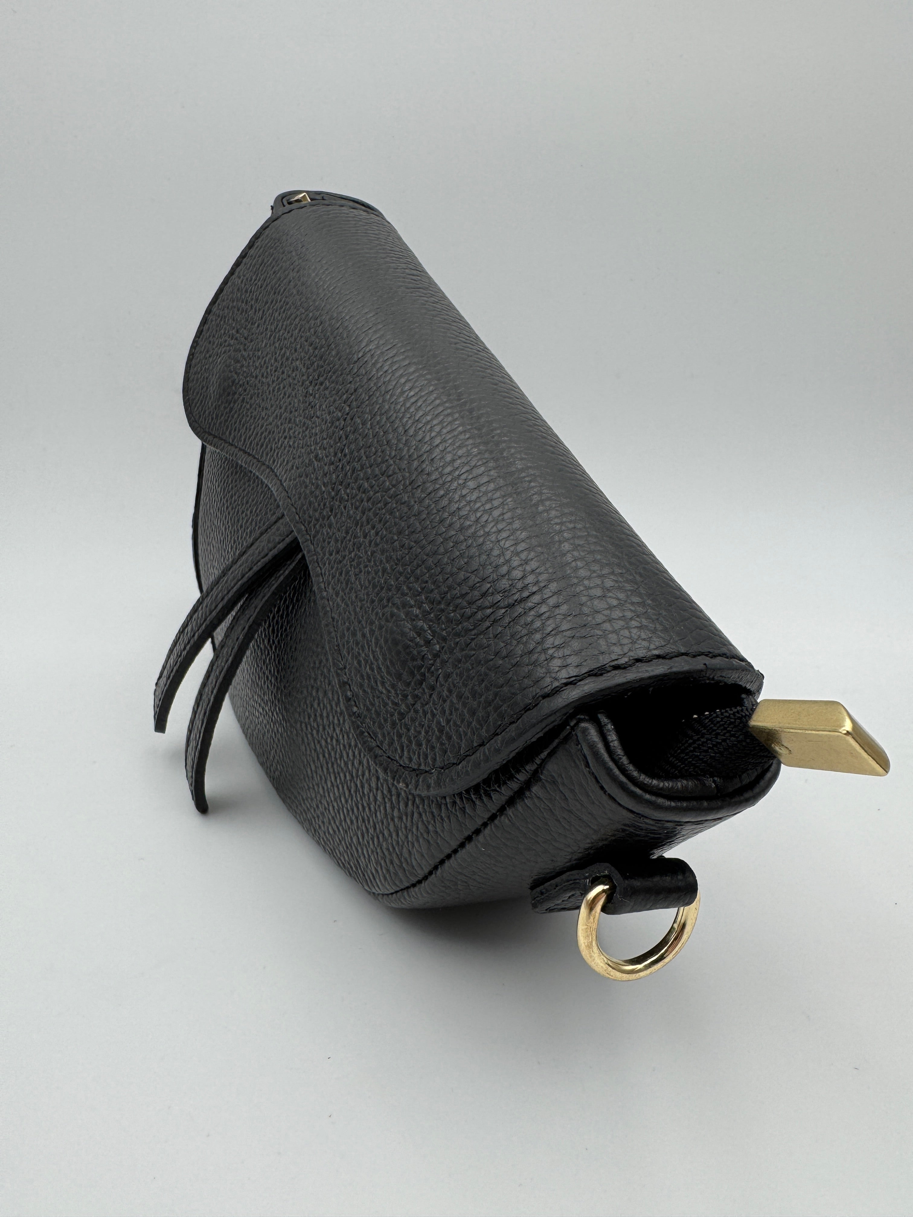 Borsa a Tracolla CAMELIA - In Vera Pelle Martellata Made in Italy