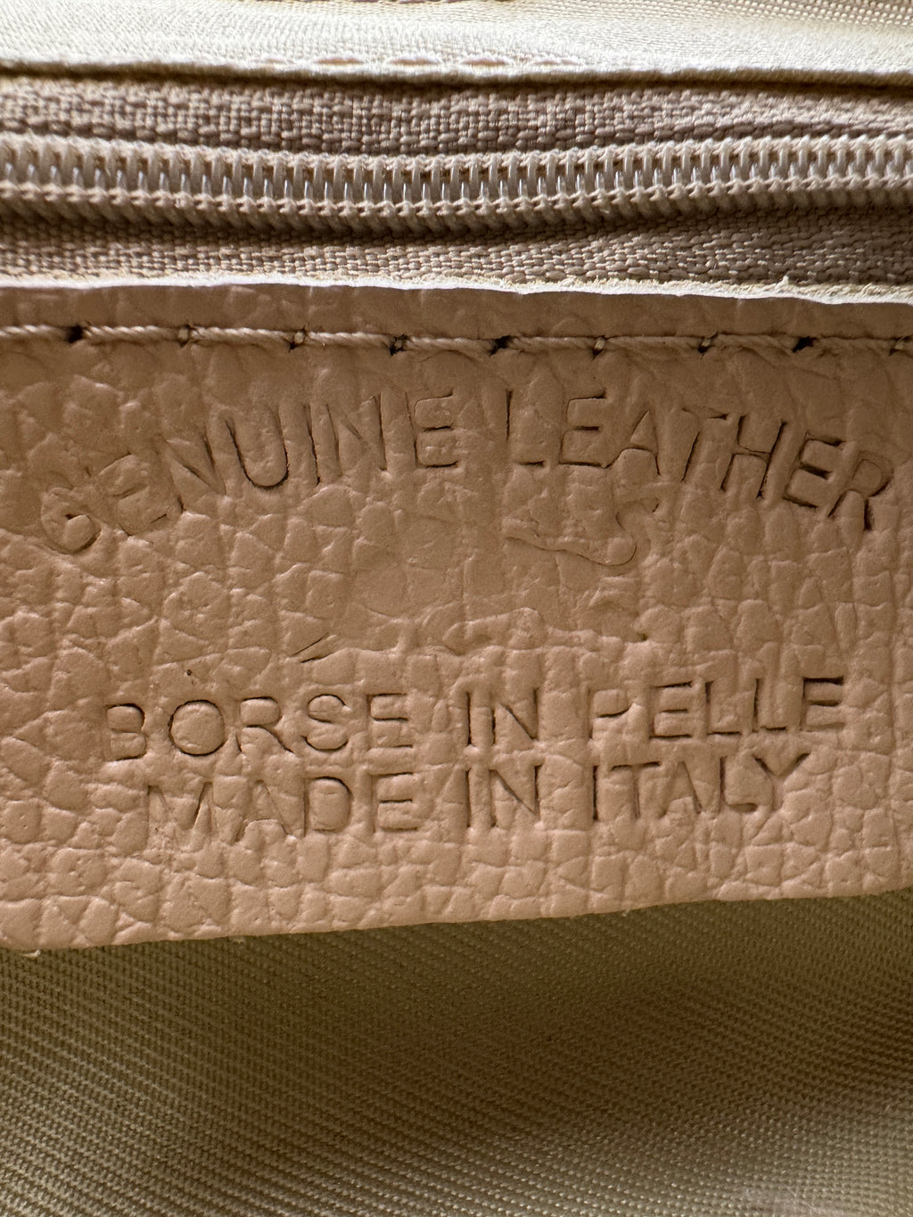 Borsetta GARDENIA - in Vera Pelle Martellata Made in Italy