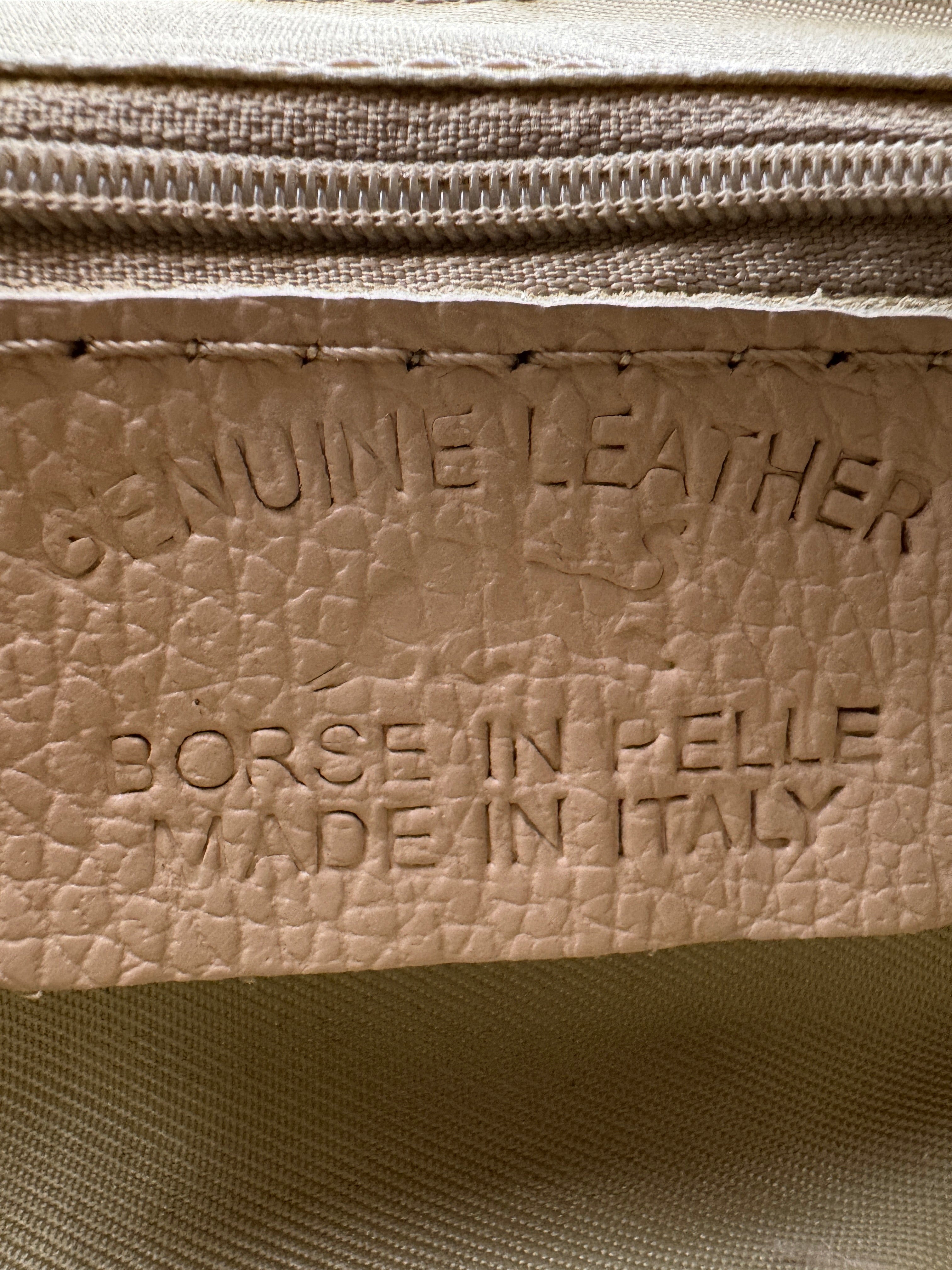 Borsetta GARDENIA - in Vera Pelle Martellata Made in Italy