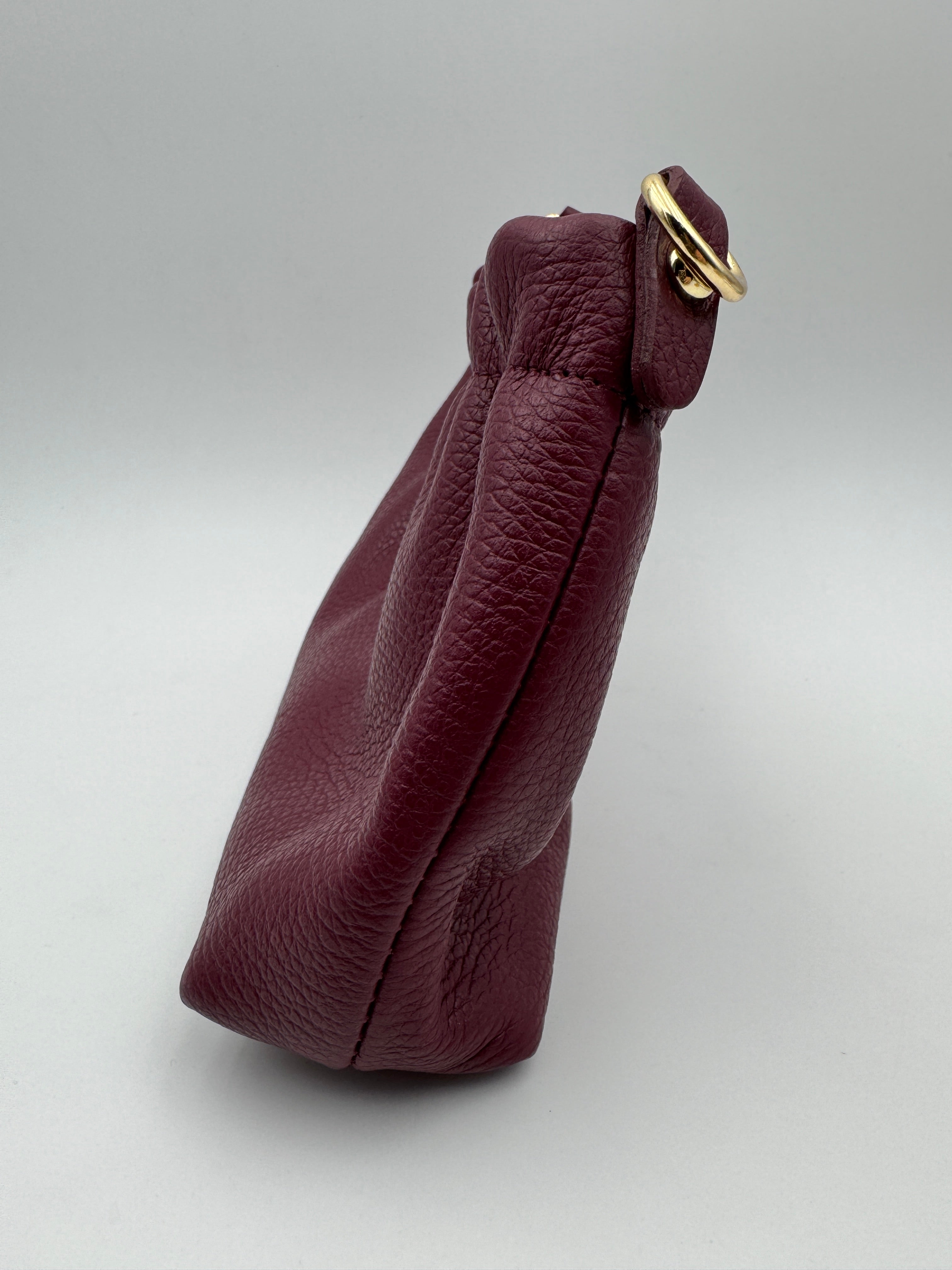 Borsa Pouch PEONIA - in Vera Pelle Martellata Made in Italy