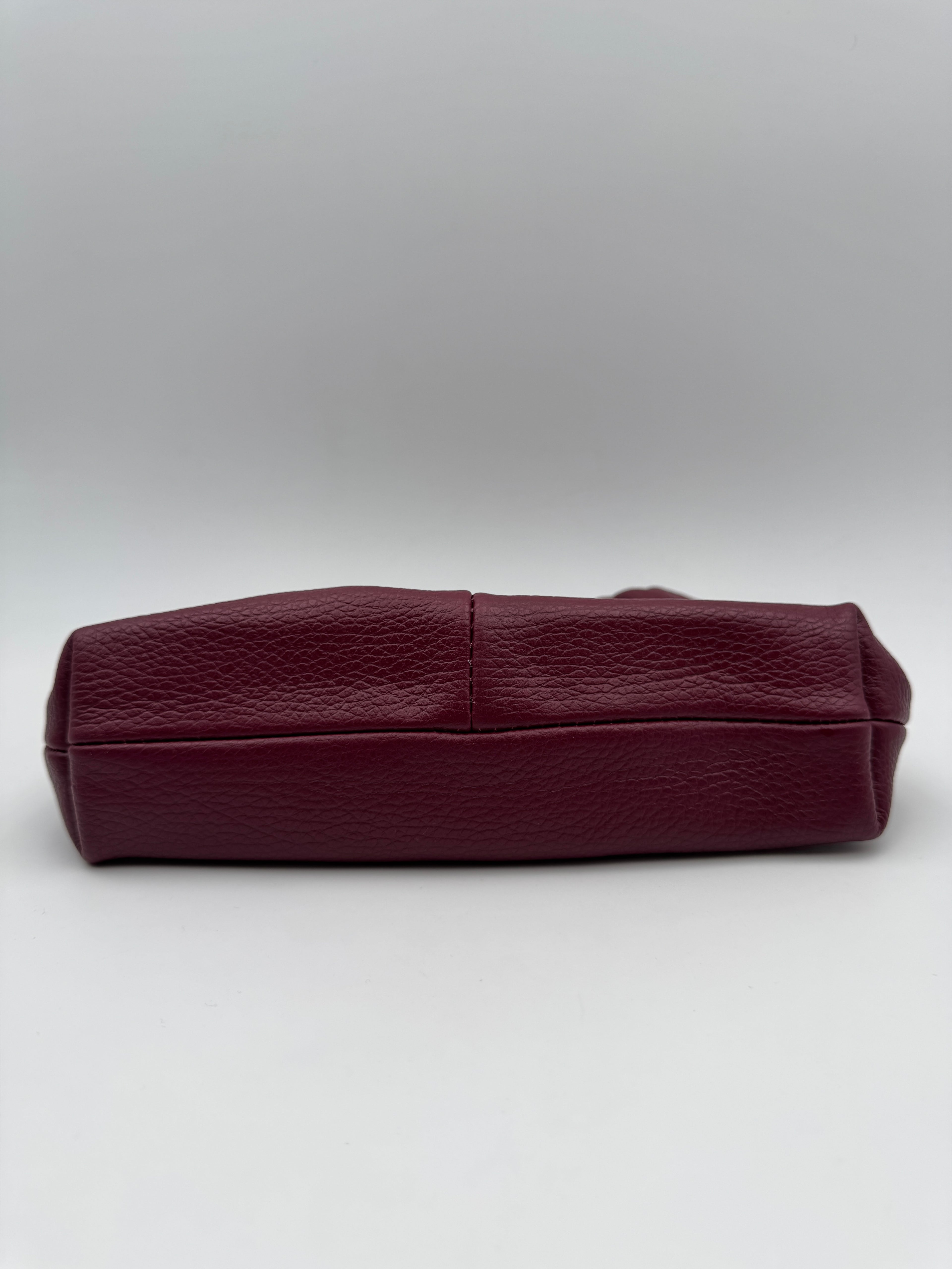 Borsa Pouch PEONIA - in Vera Pelle Martellata Made in Italy
