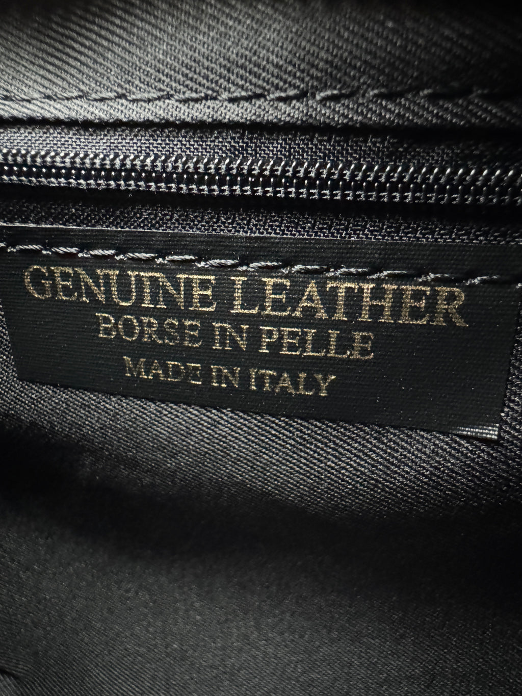 Borsa con Tracolla FRESIA - in Vera Pelle Martellata e Scamosciata Made in Italy