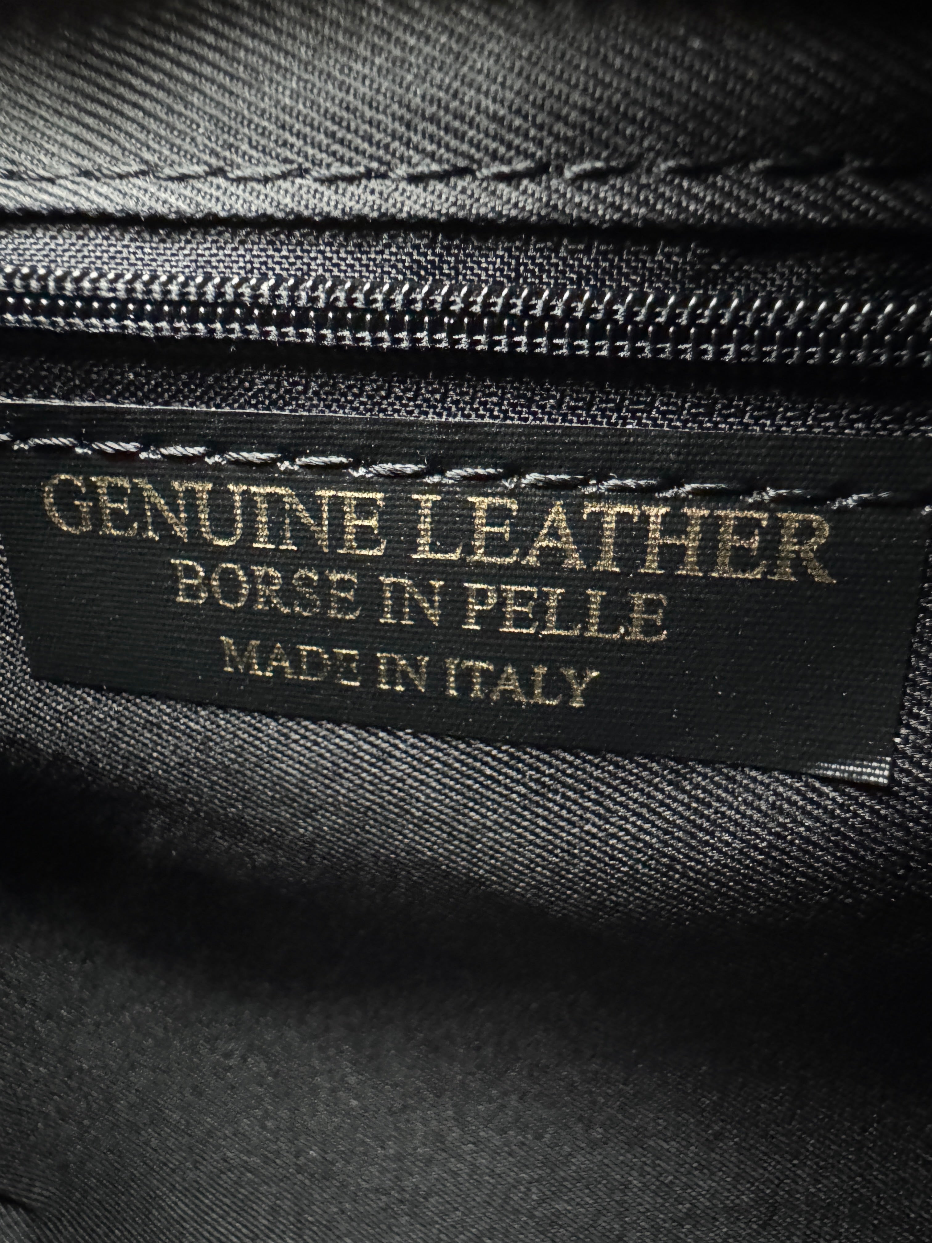 Borsa con Tracolla FRESIA - in Vera Pelle Martellata e Scamosciata Made in Italy