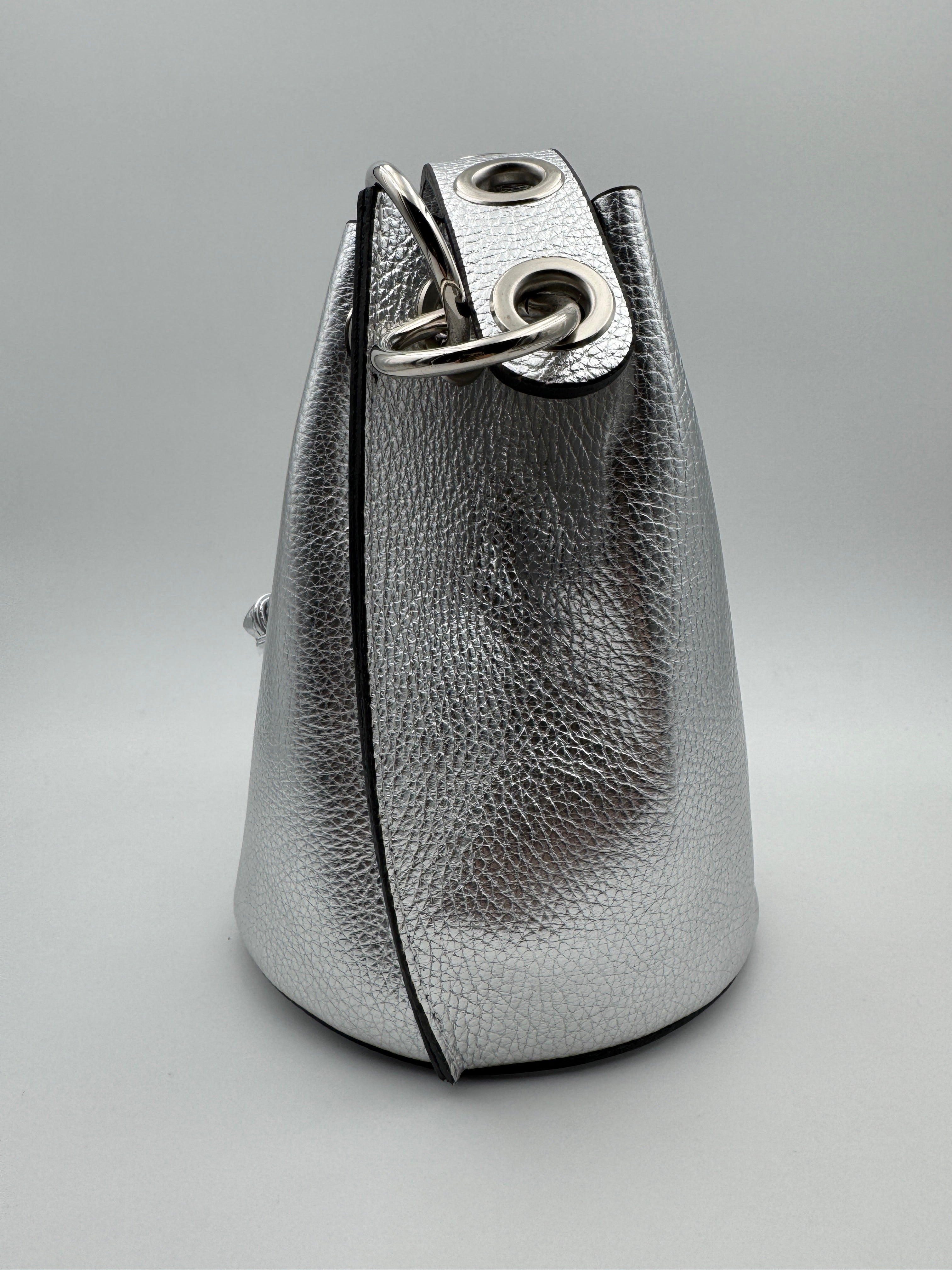 Borsa a Secchiello PRIMULA - in Vera Pelle Martellata Made in Italy