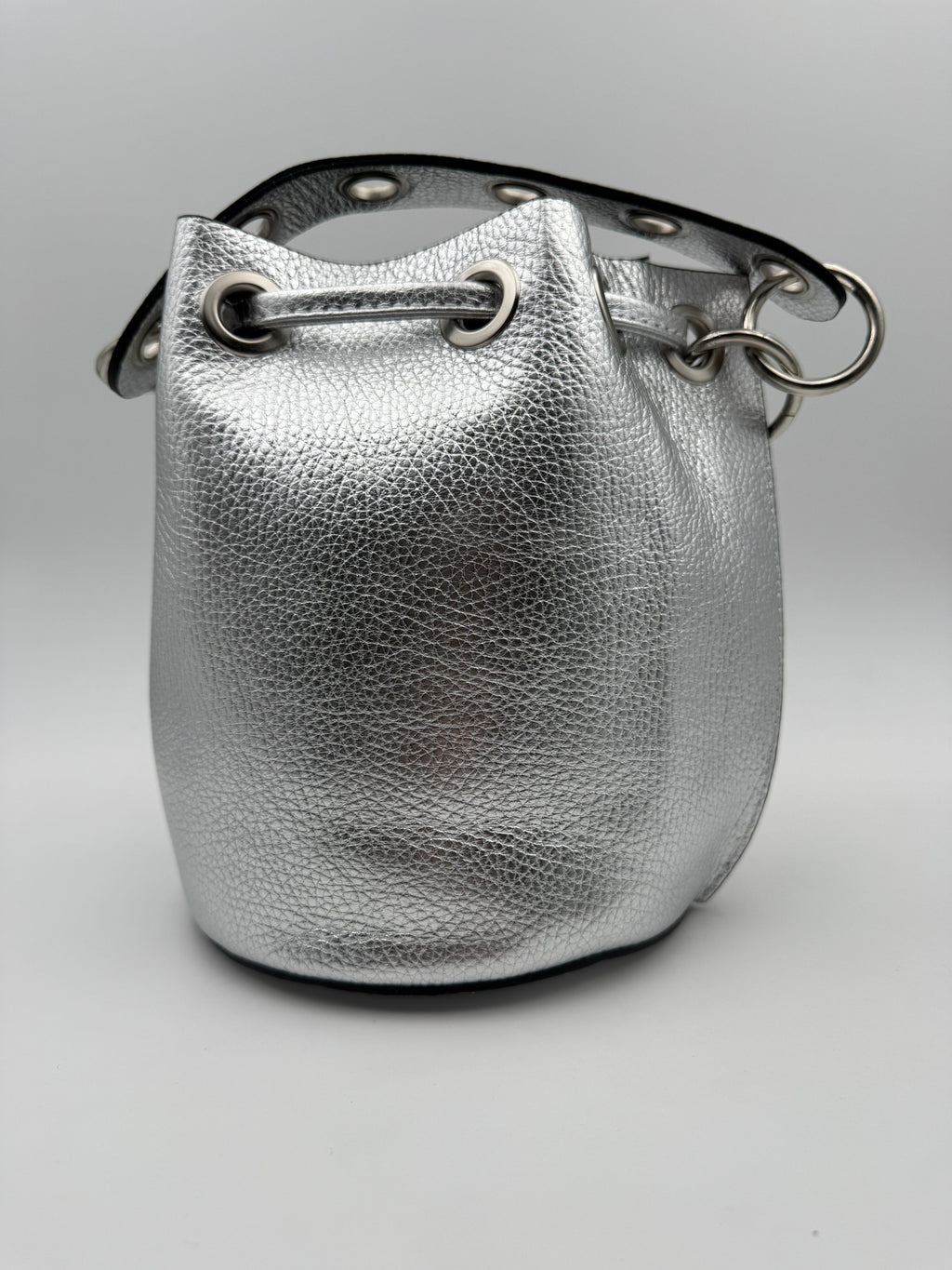 Borsa a Secchiello PRIMULA - in Vera Pelle Martellata Made in Italy