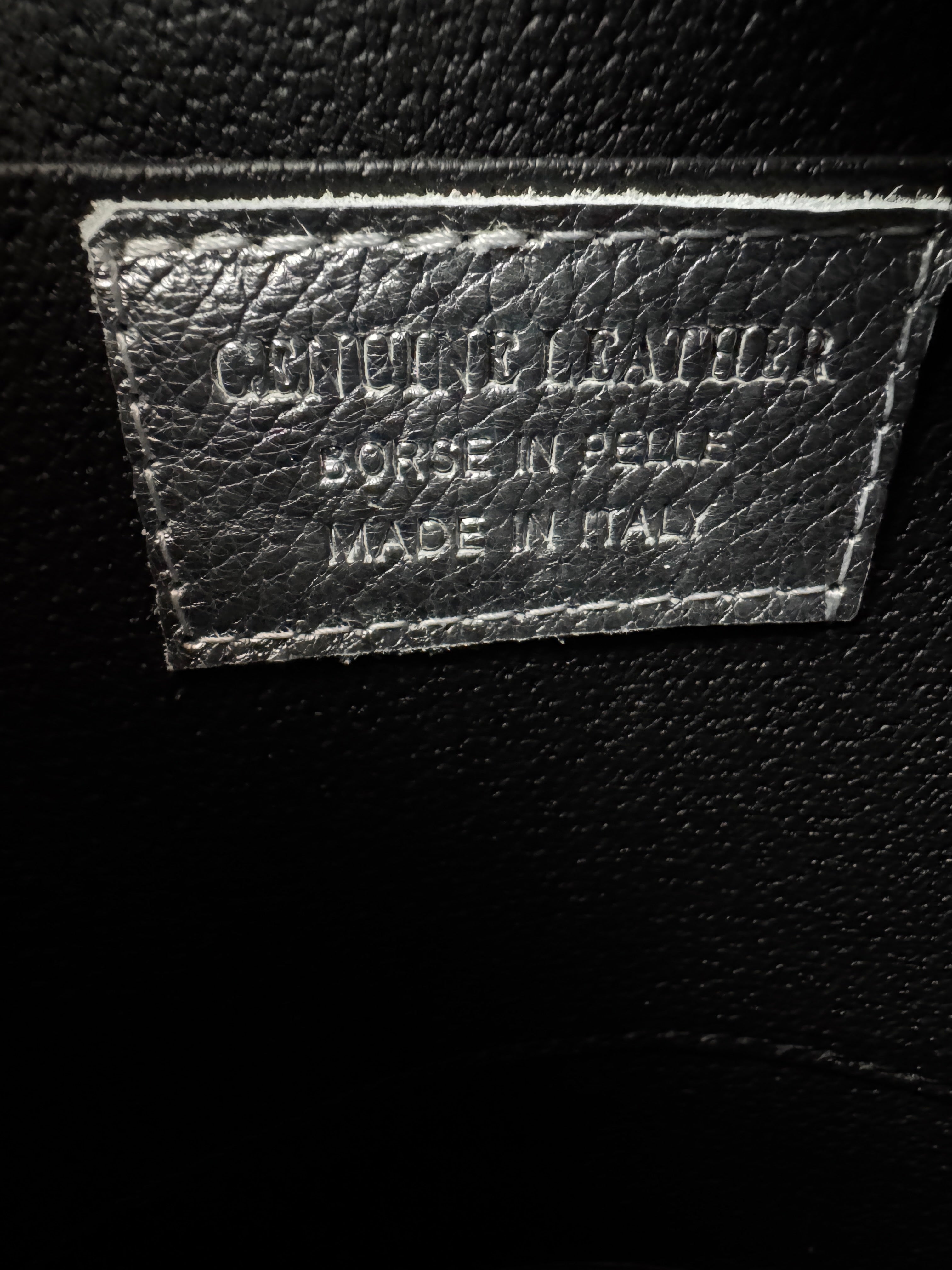 Borsa a Secchiello PRIMULA - in Vera Pelle Martellata Made in Italy